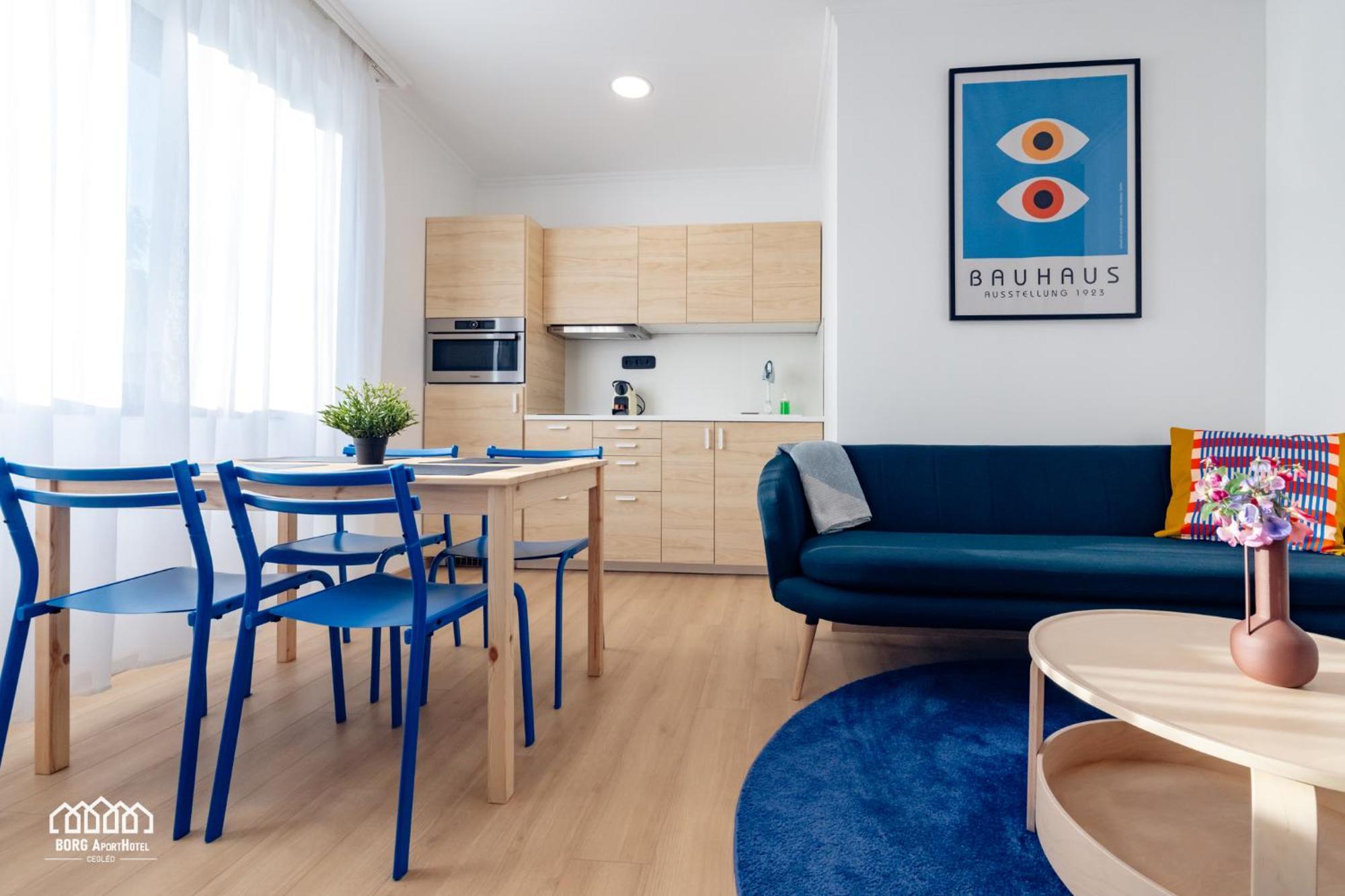 Borg Apartmanhaz * Cegled